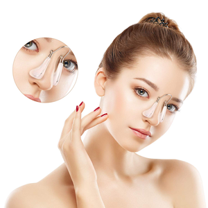 Pince de mise en forme de nez en silicone de qualité supérieure pour femmes, petite et portable, pour la beauté du nez - Product Image 4