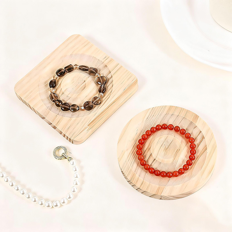 Bandeja para pulseras de madera - cuadrada y redonda