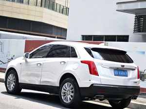 รถ Cadillac XT5 2.0T 8AT SUV ปี 2018 สภาพดี รักษาอย่างดี 250 แรงม้า แรงบิด 400 นิวตันเมตร ระยะฐานล้อ 2857 มม. ความจุท้ายรถ 584 ลิตร เกรด A สำหรับส่งออก - Product Image 4