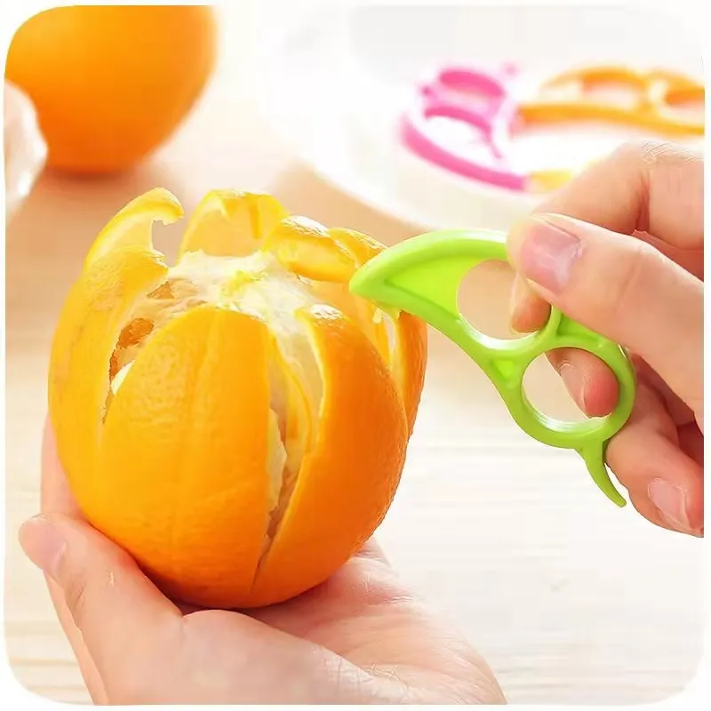 Promotional Mouse Shape Finger Ring Pocket Orange Peeler Zesters Mini Kitchen Tools and Gadgets