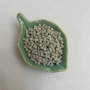 PP Gránulos vírgenes Polipropileno blanco PP Gránulos de rafia Embalaje a granel Gránulos de PP reciclados para la venta - Product Image 1