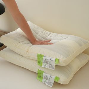 Cuscini Personalizzati con Logo - Cuscini Rilassanti per Hotel e Letti Domestici - Cuscini Morbidi e di Supporto per il Sonno - Product Image 2