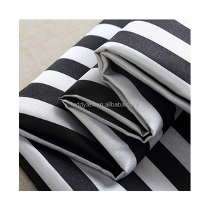 <span class=keywords><strong>Tissu</strong></span> à rayures noires <span class=keywords><strong>et</strong></span> blanches - Product Image 2