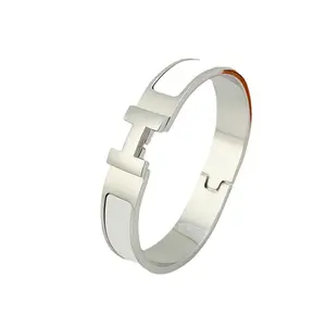 Atacado Preço De Fábrica Esmalte Pulseira Pulseira H Pulseira Rose Titanium Letra H PlatedGold Silver Bangle