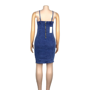 <span class=keywords><strong>2022</strong></span> été Offre Spéciale mode femmes vêtements Sexy bretelles moulante Denim robe d'été licou serré hanche robe pour dames - Product Image 3