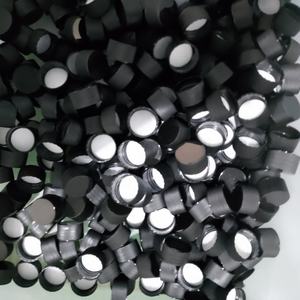 Viarious Style Plastic Cosmetic Screw Flip Top Custom Bottle Cap - Product Image 6