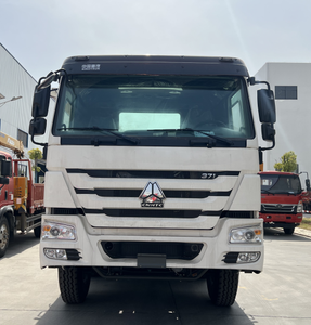 رافعة محمولة بذراع قابلة للطي من Sinotruk Howo 8x4 مع قدرة رفع 20 طن و 25 طن و 30 طن - Product Image 2