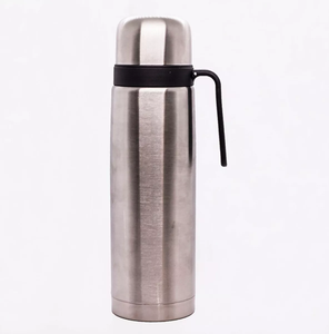Termo <span class=keywords><strong>de</strong></span> Acero Inoxidable <span class=keywords><strong>de</strong></span> 1 Litro con Asa y Tapón para Mate, Botella Térmica <span class=keywords><strong>Argentina</strong></span> - Product Image 2