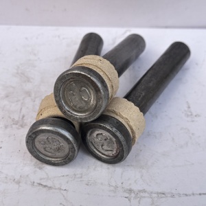 Goujons à tête <span class=keywords><strong>cylindrique</strong></span> pour soudage par points à l'arc et goujons de cisaillement GB/T 10433 Diamètre 19 mm Acier allié Métrique - Product Image 6