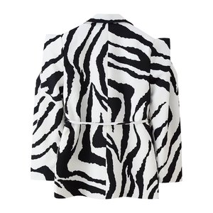 ZEVITY-Chaqueta con diseño de hombros anchos y estampado de rayas de <span class=keywords><strong>cebra</strong></span> para mujer, traje de oficina informal Retro con cinturón y cordones - Product Image 2