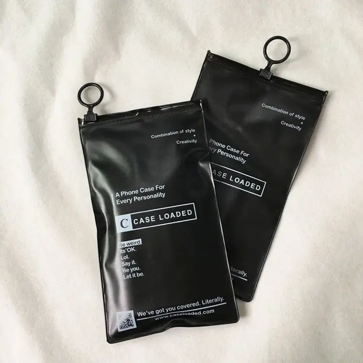 कस्टम लोगो प्लास्टिक जिपर बैग के लिए पैकेजिंग फोन मैट काले रंग पीवीसी ज़िप बैग फोन के मामले में लोगो मुद्रण के साथ