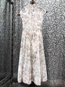 Abito di Lusso Primavera-Estate 2026, Stile Moda Femminile, Dolce con Piccole Stampe Floreali, Maniche Corte, Lunghezza Media, Elegante per Feste - Product Image 2