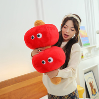Jouets en peluche mignons en forme de Tanghulu - Adorables poupées en peluche en forme de grappe de baies rouges pour le plaisir et la décoration