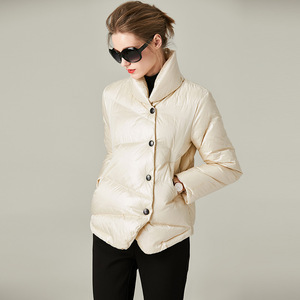 Oem <span class=keywords><strong>mujer</strong></span> corta Nylon ligero pluma de pato abajo chaquetas Casacas <span class=keywords><strong>Plumas</strong></span> abrigo de invierno - Product Image 2