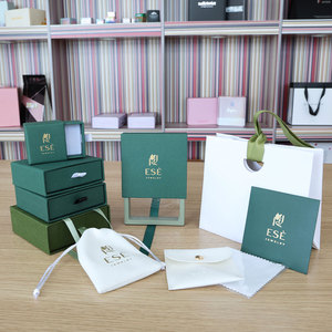 Tùy Chỉnh Nhỏ Giấy Đồ Trang Sức Túi Đồ Trang Sức Hiển Thị Hộp Bao Bì Quà Tặng Đồ Trang Sức Bao Bì Hộp Giấy Với Pouch Cho Vòng Đeo Tay - Product Image 4