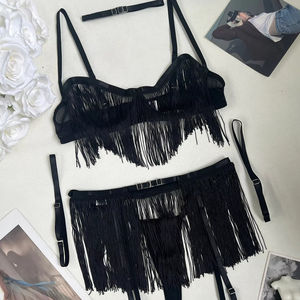 Ensemble de Lingerie de Luxe en Gros avec Pompons et Découpes, Sous-vêtements et Culotte Sexy Érotiques pour Femme - Product Image 6