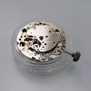 Movimiento Mecánico Original Miyota 82s7 con Segundero Pequeño, Visualización de 24 Horas, Ventana de Corazón Abierto, Movimiento Automático y de Cuerda Manual - Product Image 3