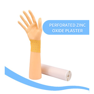 Pansement adhésif en coton chirurgical perforé, pansement adhésif à ouvertures, pansement pour plaies, pansement en <span class=keywords><strong>oxyde</strong></span> <span class=keywords><strong>de</strong></span> <span class=keywords><strong>zinc</strong></span>, certifié CE/ISO - Product Image 2