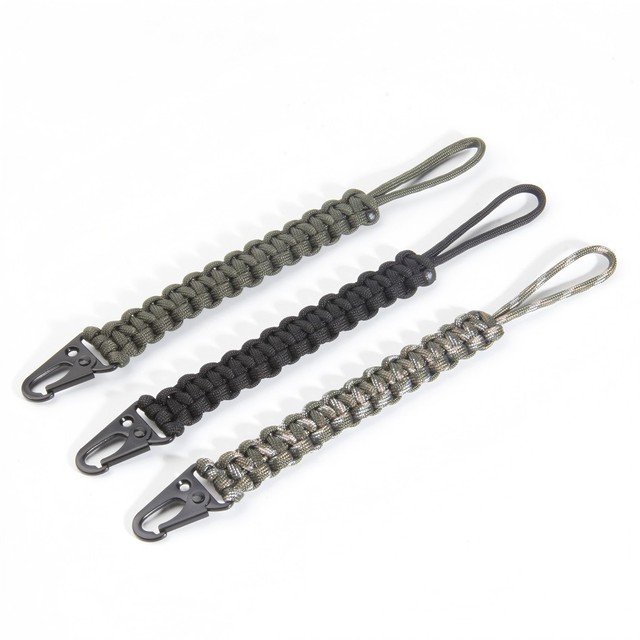 Hand-Woven Tactical Carabiner Keychain for Camping Climbing EDC Purely Eagle Beak Hook Paracord Promotional Keychains Carabiners