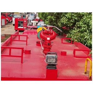 Camion de lutte contre l'incendie combiné eau, mousse et poudre sèche HOWO 6x4, 9000 kg d'eau, 2000 kg de mousse, 3000 kg de poudre sèche pour la brigade incendie urbaine - Product Image 6