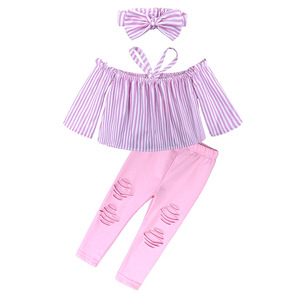 Conjunto de 3 piezas para niñas: Top a rayas con cuello halter y hombros descubiertos + Pantalones vaqueros rosa con roturas + Diadema, Ropa de verano para bebés y niñas - Product Image 3