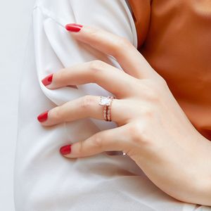 Bague de mariage pour femme 925, coupe Radine, ensemble deux-en-un, tendance, rectangulaire, géométrique, argent, cuivre, or 18 carats, coupe princesse - Product Image 4