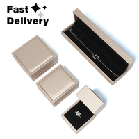 Emballage de bijoux personnalisé avec logo, coffret à bijoux champagne pour bagues, pendentifs, colliers, boucles d'oreilles