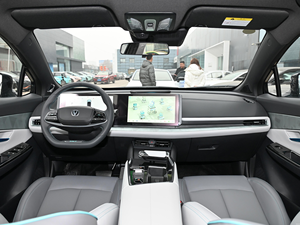 <span class=keywords><strong>Changan</strong></span> UNI-T <span class=keywords><strong>2022</strong></span>, SUV Automático 1.5T, <span class=keywords><strong>Nuevo</strong></span>, Volante a la Izquierda, Gasolina, con Cámara Trasera, en Venta - Product Image 3