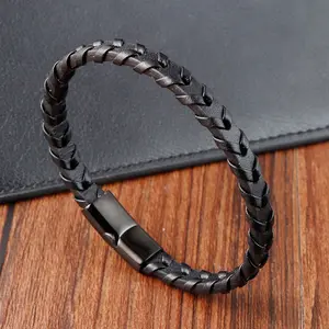 Fashion Wrap Bracelets Leather Treaty Simple Creative Titanium Steel Braided Leather Men's High-quality Bracelet