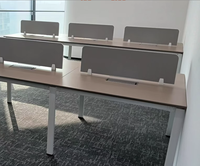 Table d'ordinateur de bureau de bureau de poste de travail d'employé robuste de haute qualité avec piédestal mobile verrouillable