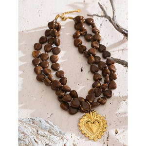 JINYOU New Trend Herbst Winter Retro Braun Acryl Herz Perlen Edelstahl Vergoldung Herz Anhänger Halskette - Product Image 2