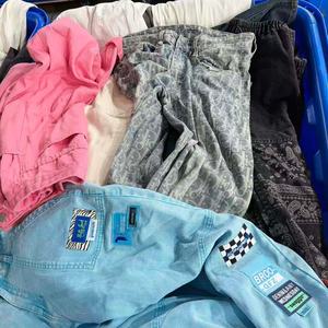 กางเกงยีนส์ขากว้างมือสอง กางเกงยีนส์ขากว้างใช้แล้ว - Product Image 2