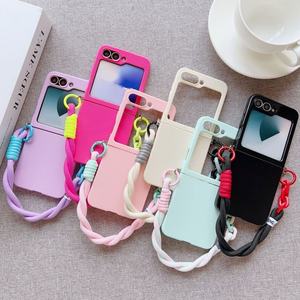 Lanière TPU étui souple pour Samsung Z Flip 7 6 5 4 3 Silicone souple couverture <span class=keywords><strong>de</strong></span> téléphone portable sensation <span class=keywords><strong>de</strong></span> peau <span class=keywords><strong>coque</strong></span> <span class=keywords><strong>de</strong></span> téléphone portable <span class=keywords><strong>Com</strong></span> dragonne - Product Image 1