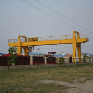 เครนโครงเหล็กคู่แบบ Gantry ขนาด 10 ตัน สำหรับโรงงานผลิตเครน ใช้สำหรับงานยก พร้อมออกแบบระบบจ่ายไฟตามความต้องการ - Product Image 6