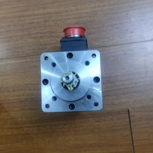 Moteur servo DC à aimant permanent M4-2003-01A-591 90 Vdc 6000 tr/min avec tachymètre pour usage industriel - Product Image 2