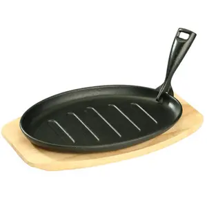 Hierro fundido Sizzler con base de madera