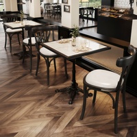 Combinaison Table et Chaises de Café en Bois Style Rétro Américain Moderne, Mobilier de Restaurant pour Salons de Thé, Cafés Internet et Gîtes Occidentaux