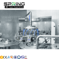 Machine de remplissage de soda 1000-15000 BPH pour bouteilles PET d'eau gazeuse