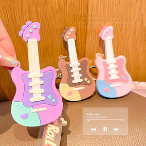 Porte-clés en PVC souple, design guitare mignon et tendance, style macaron, objets décoratifs instrument de musique, vente en gros - Product Image 5