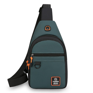 Mochila Bandolera de Hombre, Tela Oxford, Verde, Impermeable, Ultraligera, para Viajes y Ocio, Primavera 2025 - Product Image 4