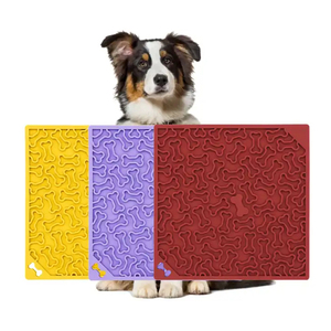Lick <strong>Mat</strong> for Dogs and <strong>Cats</strong> OEM Dog Lick <strong>Mat</strong> Solid Foldable Silicone Dog Lick <strong>Mat</strong> Modern Bowl Squares Shape for Pets Feeding <strong>Cats</strong> - Product Image 2
