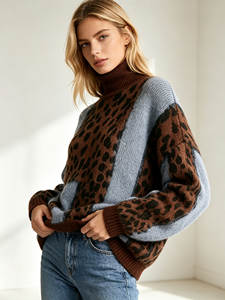 Nuevo Suéter Holgado de Manga Larga con Cuello Alto y Parches de Leopardo para Mujer, Estilo Urbano, Otoño-Invierno - Product Image 2