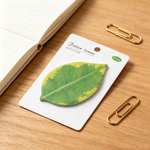 Realistic Leaf <b>Sticky</b> <b>Notes</b>, Cute Fallen Leaves Self-Stick Memo Pad, 25 Sheets for Planner, Journal & Bookmark - Product Image 4