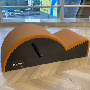 Anpassbarer Pilates-Wirbelsäulenkorrektor mit Ahornholzrahmen Tragbares Design für Pilates-Studios Individuelle Farbe & Logo - Product Image 1