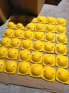 Marqueurs routiers réfléchissants en plastique pour la sécurité routière en Amérique du Sud et au Mexique, yeux réfléchissants en nylon, goujons routiers en plastique - Product Image 6