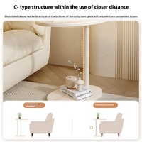 Table d'appoint mobile de style moderne en crème de luxe, table basse simple, lumière irrégulière, décoration d'angle pour le salon