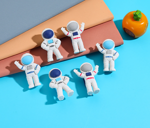 Penghapus Pensil Bentuk Buah Lucu Kawaii Spaceman Station 1 PCS - Product Image 4