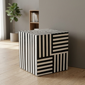 Table d'appoint géométrique moderne en bois, design rayé noir et blanc, décoration de salon, mobilier d'intérieur, table basse, décoration de la maison - Product Image 1
