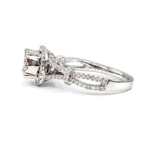 Hong Kong Fournisseur Bijoux Grande Offre Top Qualité Platine Blanc Or Véritable Diamant Coussin Petit Anneau de groupe Pour Madame - Product Image 2