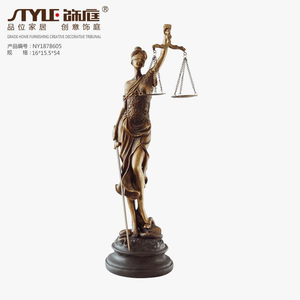 Statua della Giustizia per Decorazione Giardino, Scultura in Poliresina della Dea della Giustizia, Figurina Retrò in Bronzo per Arredamento Casa - Product Image 2